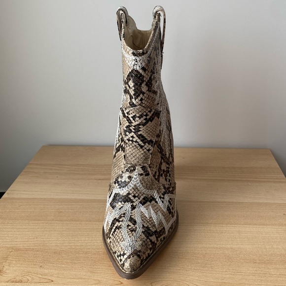 Snake Skin Cowboy Heels - Picture 3 of 7